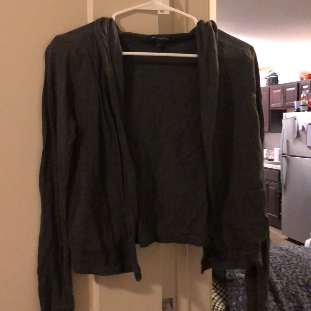 Gray Cropped T-shirt cardigan